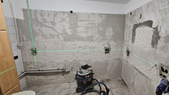 electrician working wires